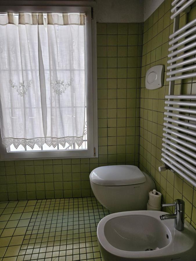 Vm Siro Comi Apartment Павия Екстериор снимка
